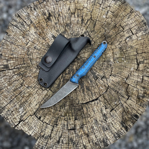 EDC Tanto in Blue/Black G10